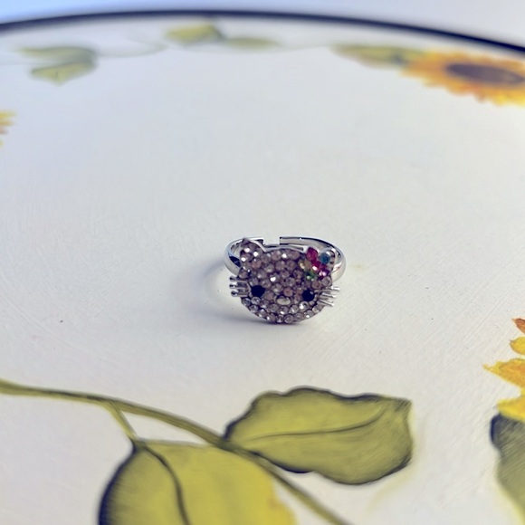 Hello Kitty Cat Crystal Adjustable Ring - Picture 3 of 8